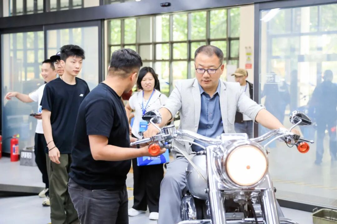 西安汽车职业大学成功举办2026年高考志愿填报研讨会