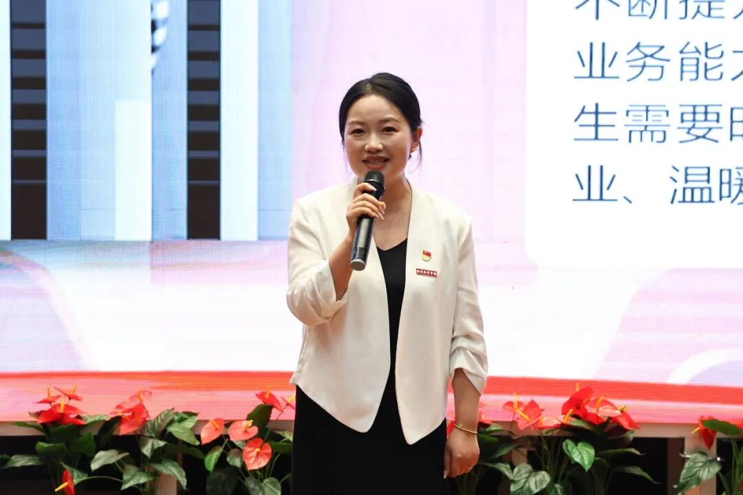 重磅，西安培华学院辅导员发展学院揭牌成立！