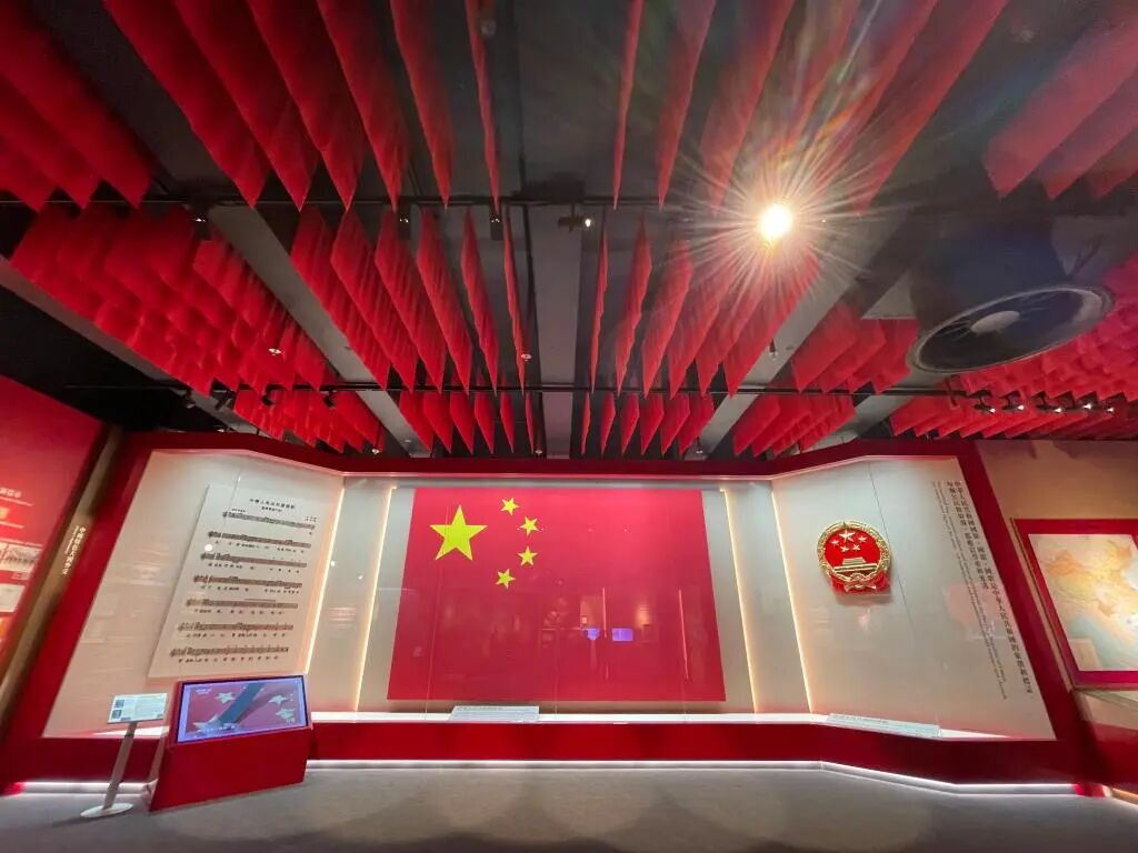 西安明德理工学院师生赴港参加2026“活出梦想”青年梦想家交流营实践活动