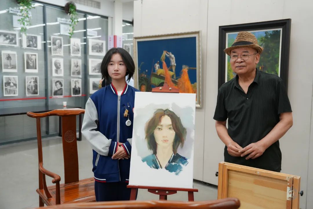 西安市2025年职业教育活动周绘画、音乐表演专业专场主题活动在西安博雅艺术职业高中举行