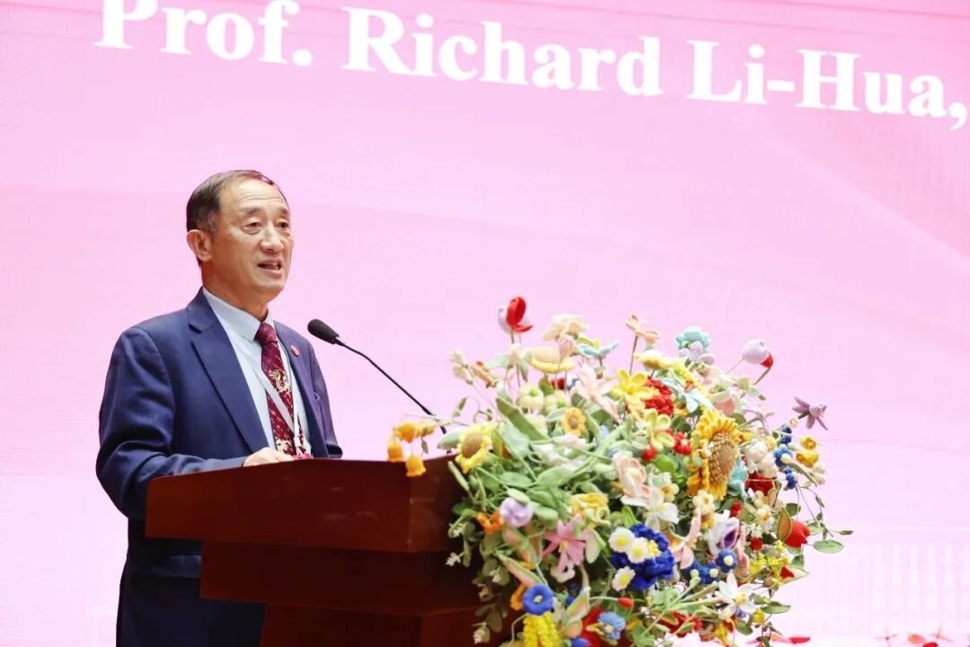 2025中外女性大学校长论坛在西安培华学院举行！