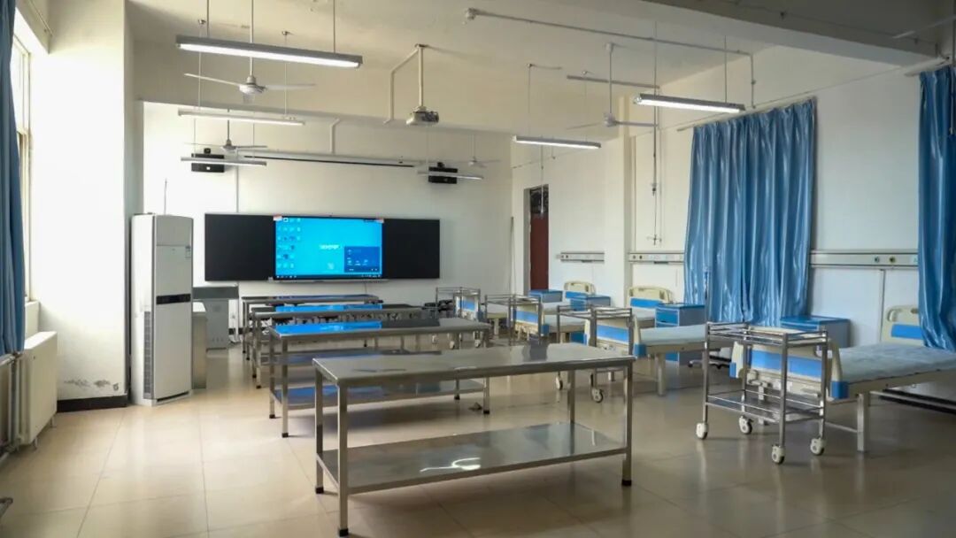 实训零距离｜探秘西安海棠职业学院医学技术系护理实训室