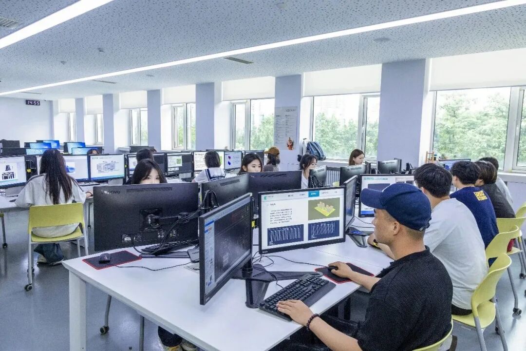 从选择西安欧亚学院，到成就未来！招生结果背后的育人答案