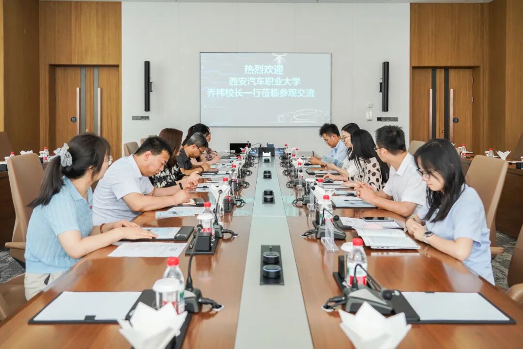 西安汽车职业大学副校长乔祎一行赴比亚迪走访慰问工学交替学生