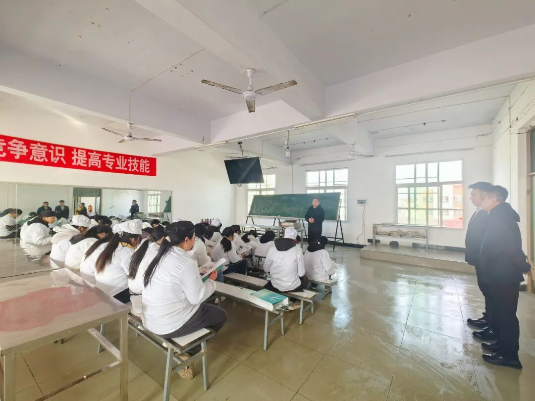 陕西旅游烹饪职业学院与洋县职业技术教育中心举行“3+3”联合办学签约仪式