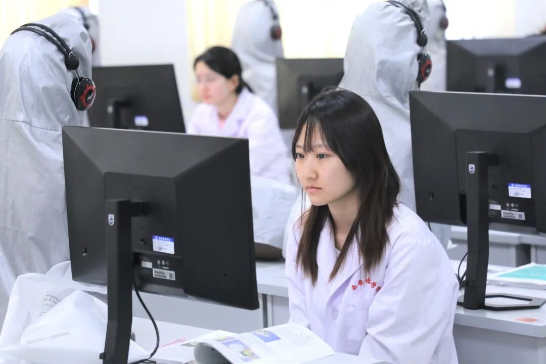 第一课开讲！西安培华学院的打开方式是这样的！