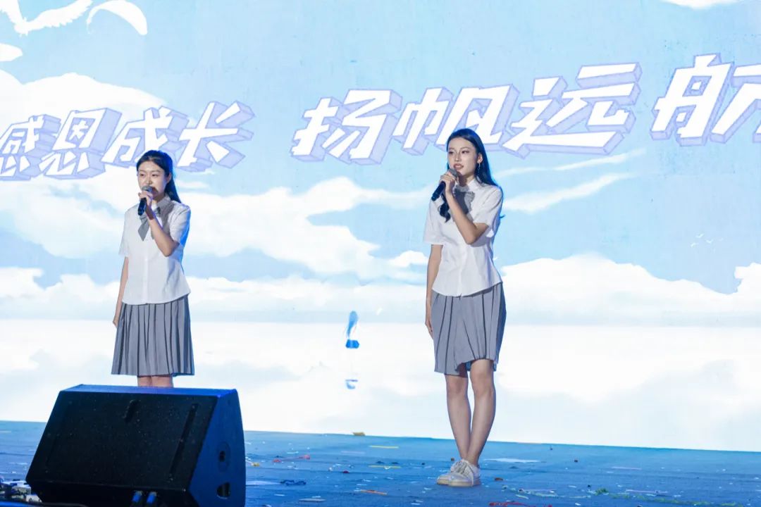 高燃！璀璨！西安现代综合职业高中2025届毕业晚会封神之夜！