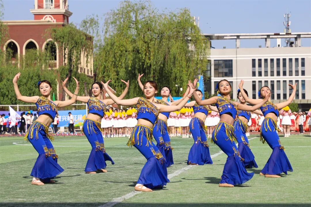 聚焦精彩！西安翻译学院第十九届田径运动会，开幕！