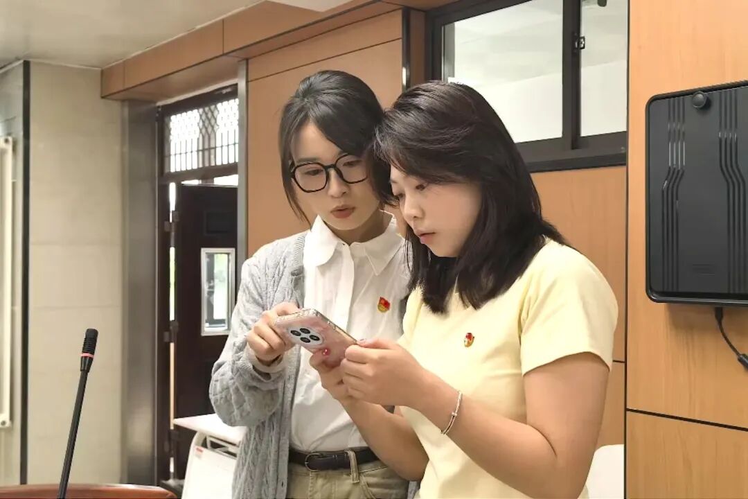 西京学院：AI辅导员上岗 智慧思政开启育人新模式