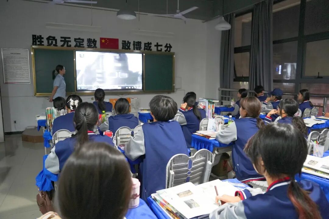 西安博雅艺术职业高中开展“九一八”系列爱国主义教育活动