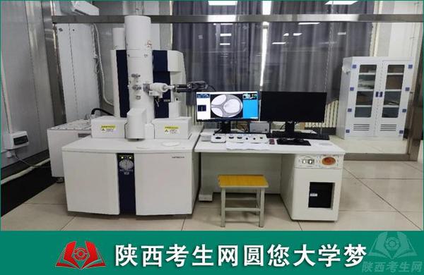 西京学院实验室图1.jpg