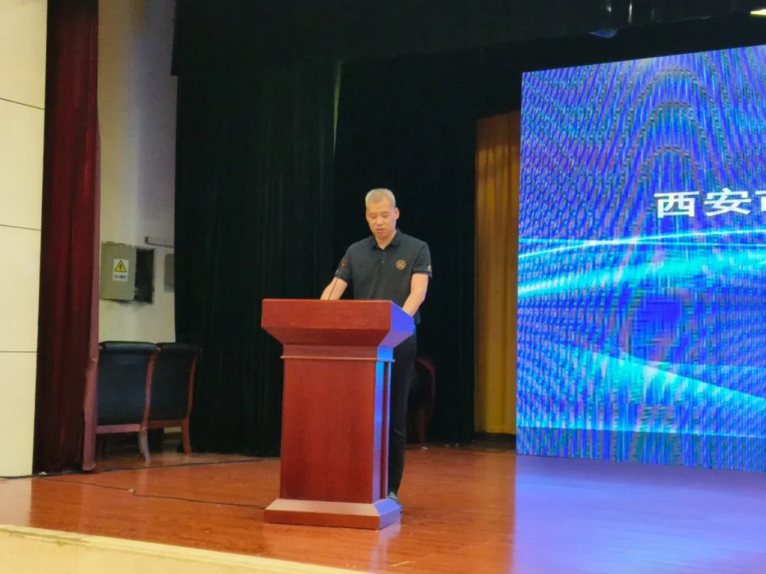 喜报|西安立讯科技技师学院吴国飞院长荣获“优秀校长”荣誉称号！