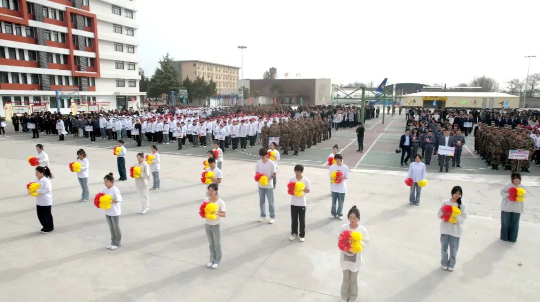 “团结奋进 跃动春光”陕西旅游烹饪职业学院春季趣味运动会盛大举行