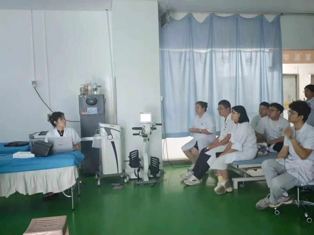 西安海棠职业学院医学技术系教师赴长安医院暑期轮岗实践圆满结束