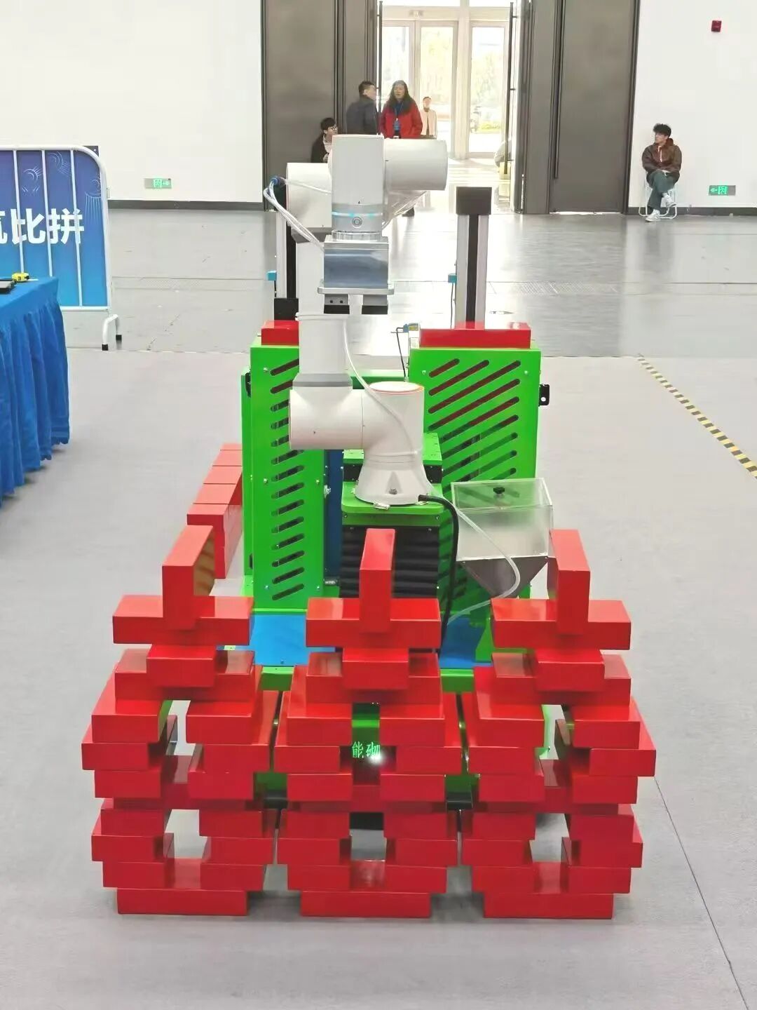 西京学院研究生闪耀全国首届智能建造大赛，斩获1金3银1铜