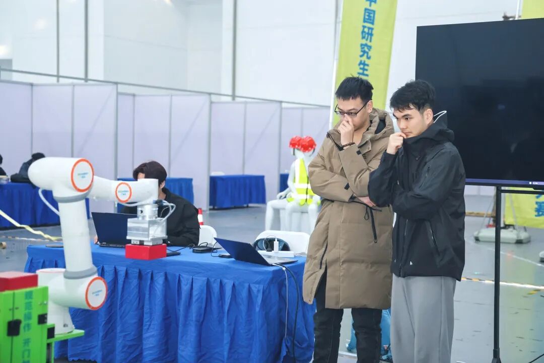 西京学院研究生闪耀全国首届智能建造大赛，斩获1金3银1铜