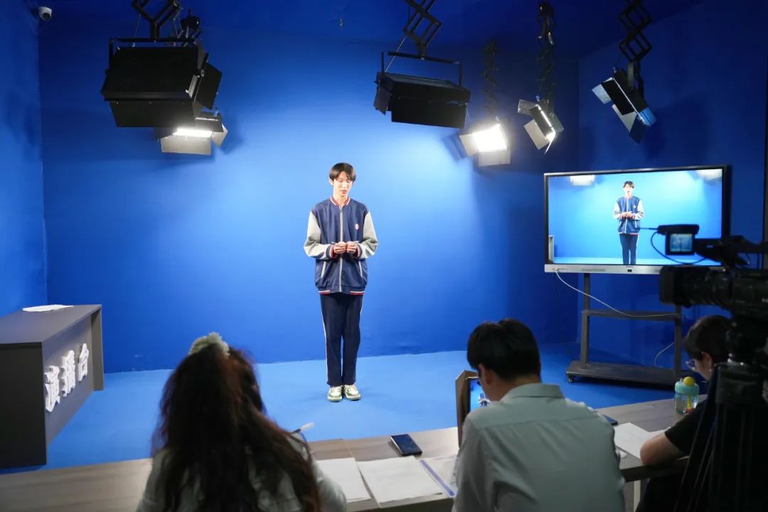 西安博雅艺术职业高中市级技能大赛创佳绩，文化课教学助力学生全面发展