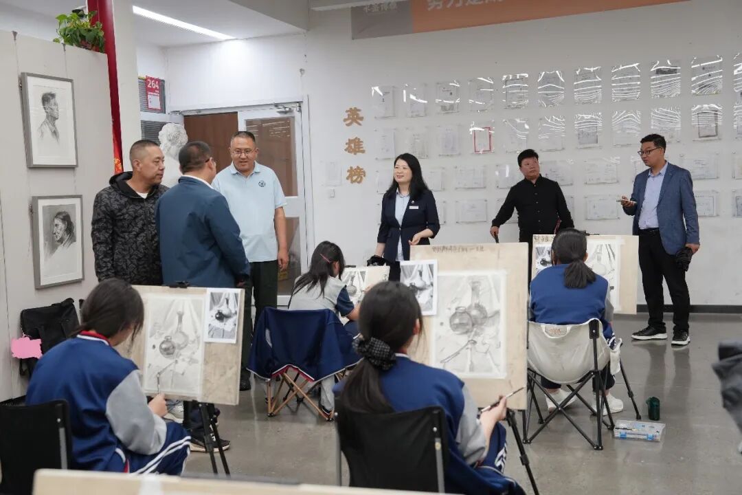 西安博雅艺术职业高中举行了“职普融通 共谋发展”主题交流活动