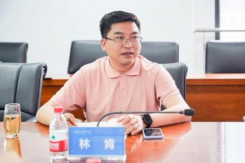 全国工商联人才中心 — 西安汽车职业大学产教融合示范实训基地建设推进会顺利召开5.jpg