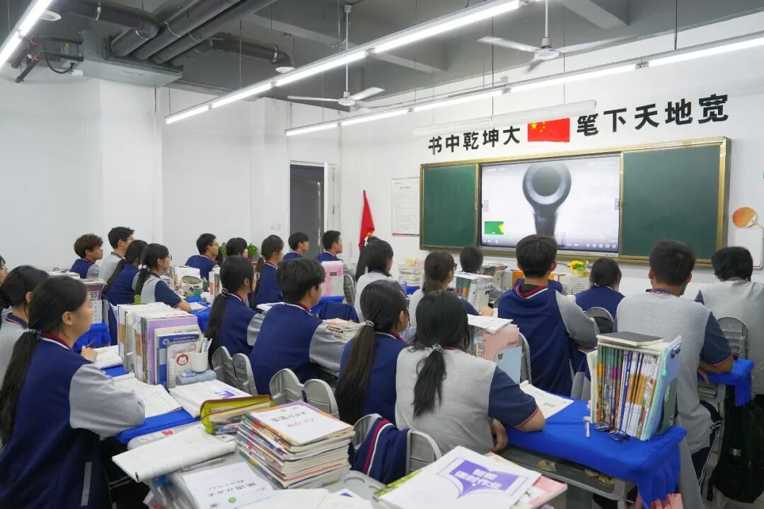 西安博雅艺术职业高中开展“九一八”系列爱国主义教育活动