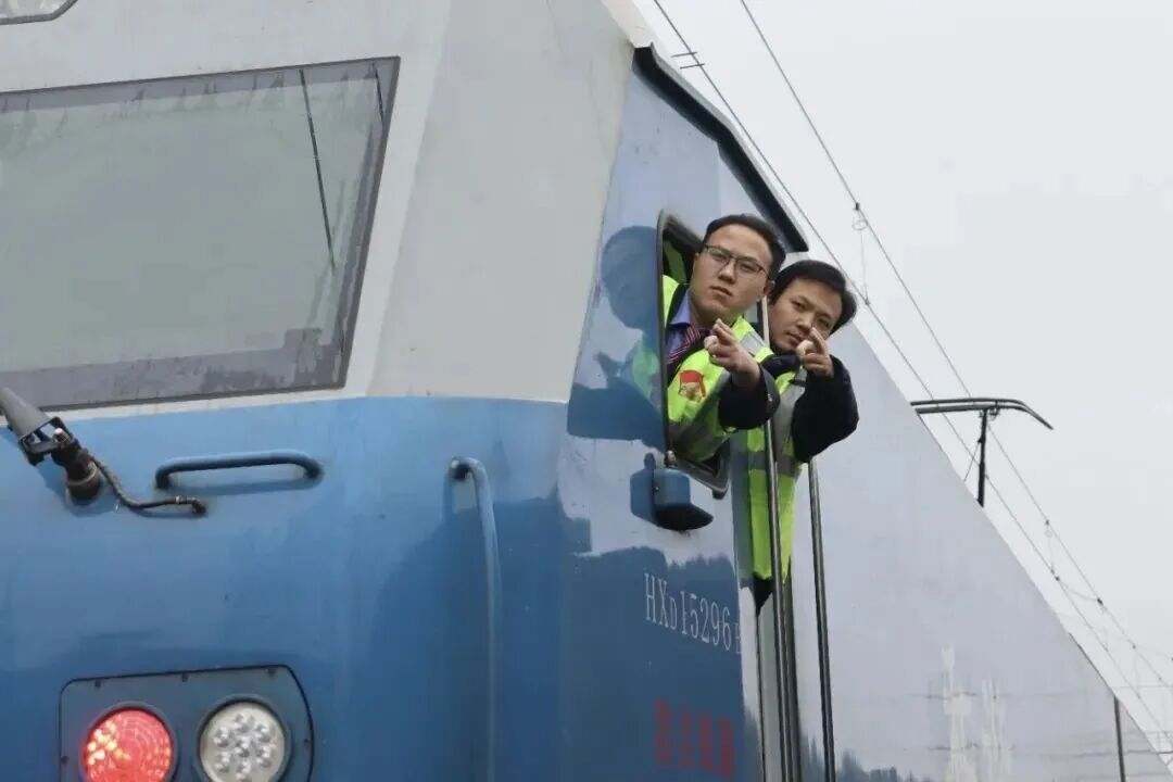 【人物聚焦】西安铁路职业技术学院优秀毕业生李金荣事迹