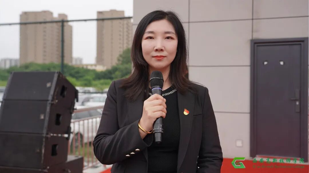 西安高新技师学院“唱响红五月 匠心筑梦行”合唱比赛暨文艺汇演圆满结束！