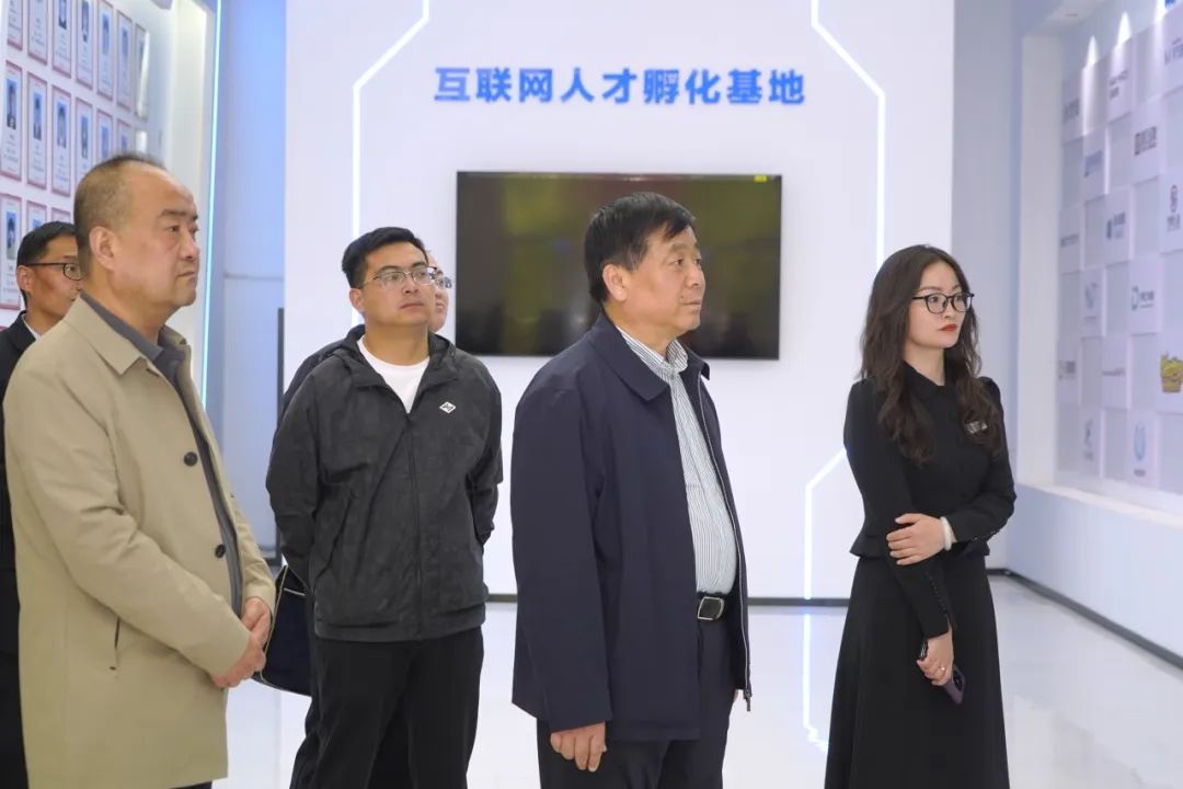 中国中铁西北区域总部与西安城市科技职业学校共筑产教融合新模式