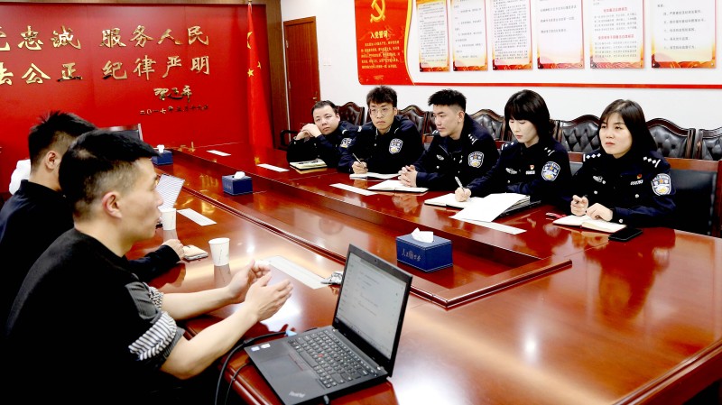 西安欧亚学院为灞桥公安开展新媒体运营专题培训