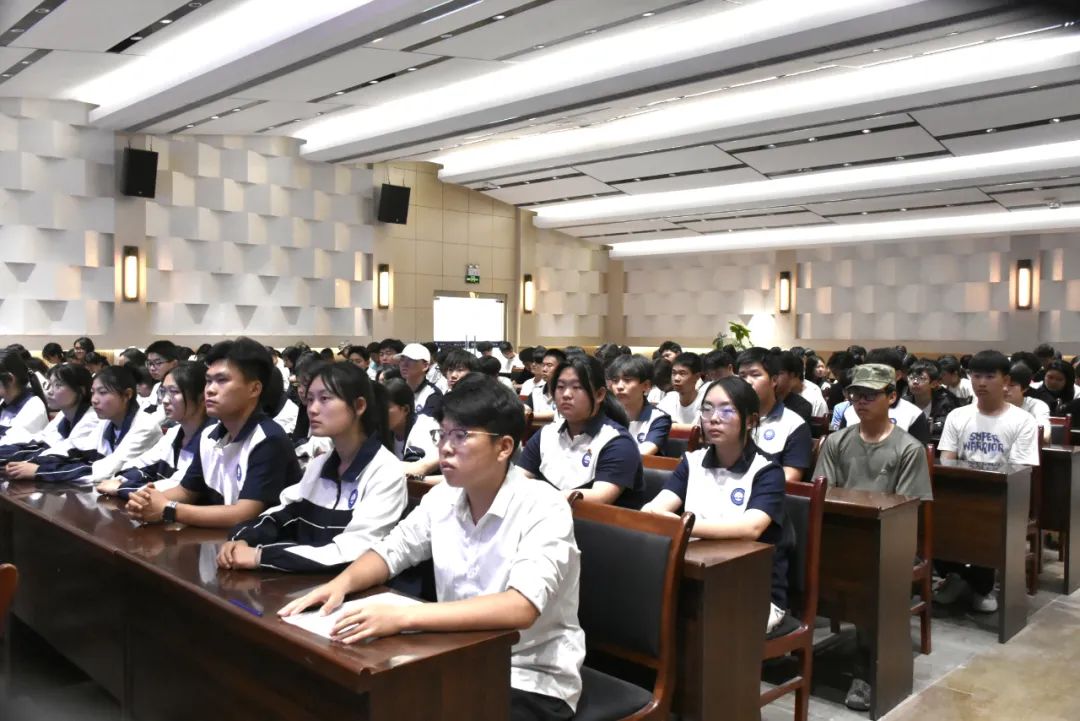 西安轨道交通技师学院第十届学生职业技能大赛盛大开幕！