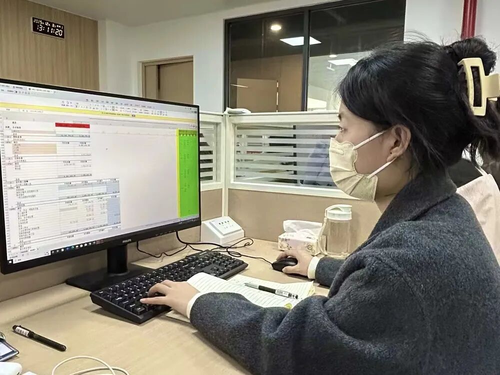 西安培华学院的毕业生职场生涯，从校园就开始！打破传统毕业生就业难的现实