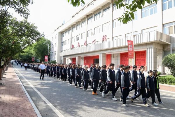 择校必看｜暑假择校，为什么首选西安铁道技师学院？