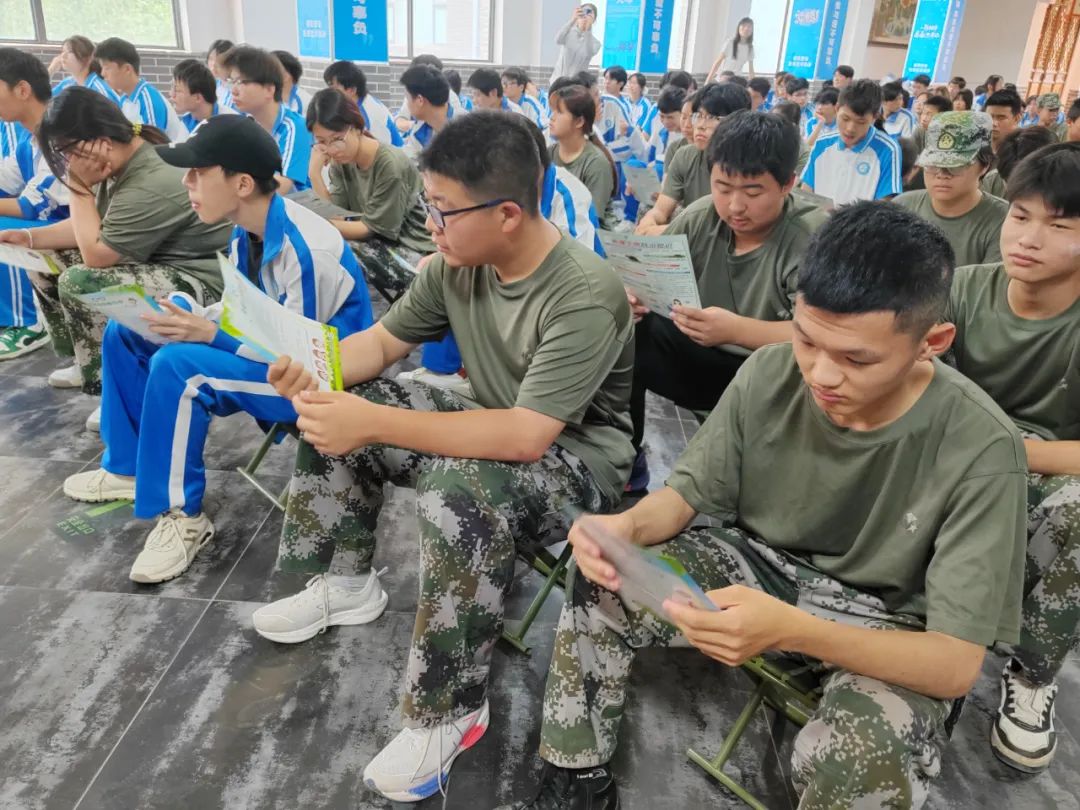 医校携手共筑健康防线 专业科普护航职业未来-陕西精工数码技术学校