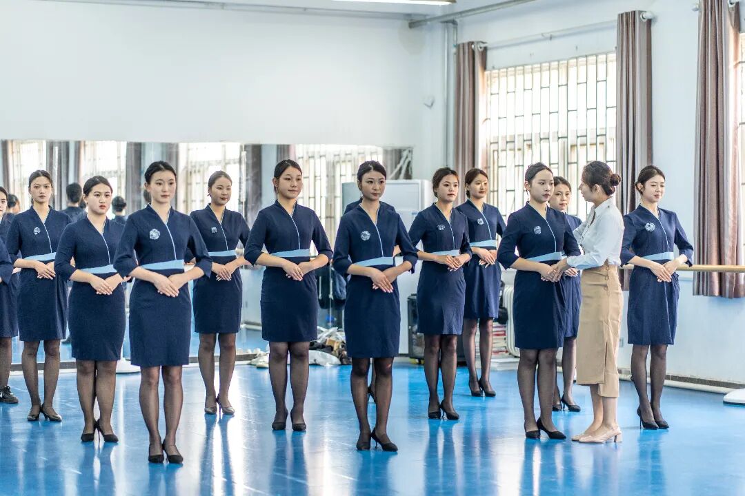 从报名到就业：西安铁道技师学院招生问答破解你的择校焦虑！