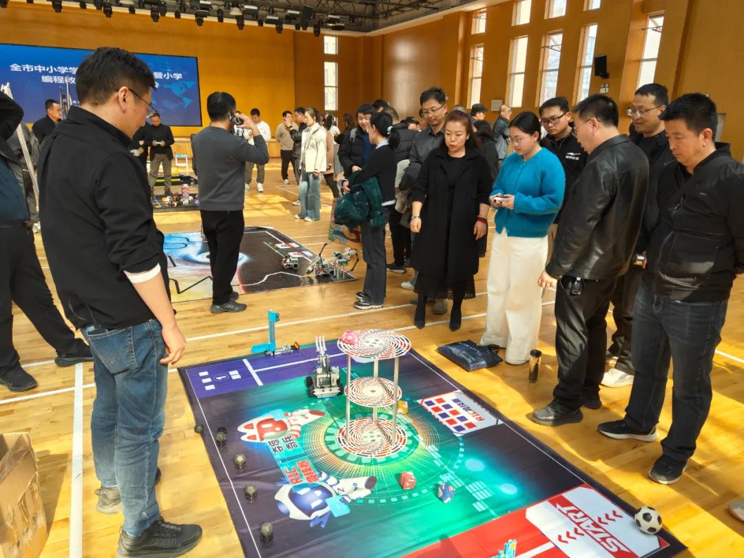 延安市举行中小学学生信息素养提升暨小学编程教学骨干教师培训会