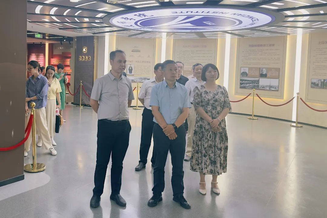 西安市延安精神宣讲进基层活动走进西安铁道技师学院