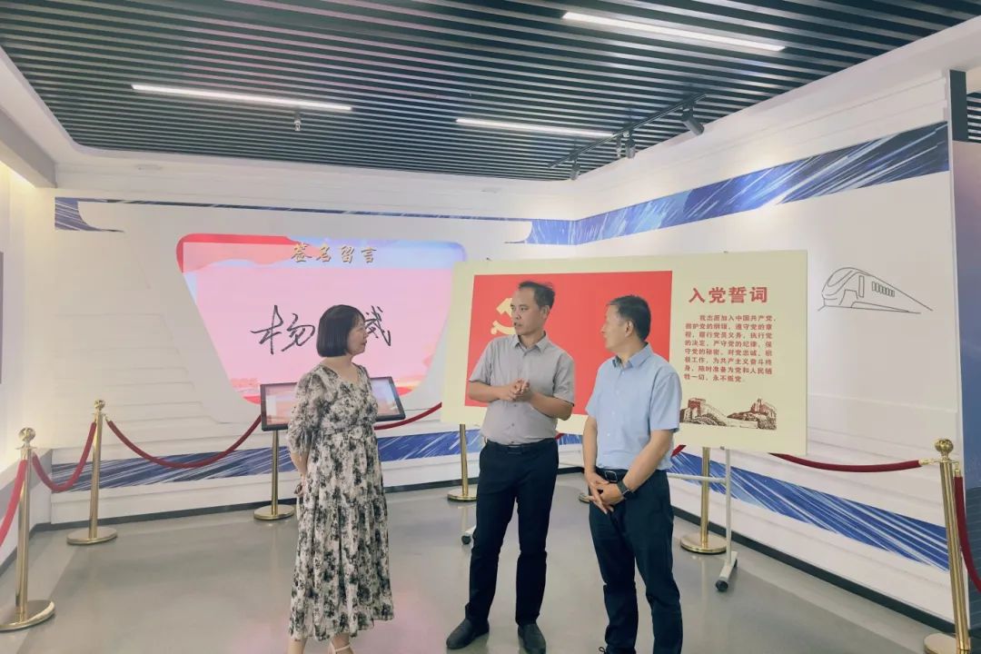 西安市延安精神宣讲进基层活动走进西安铁道技师学院