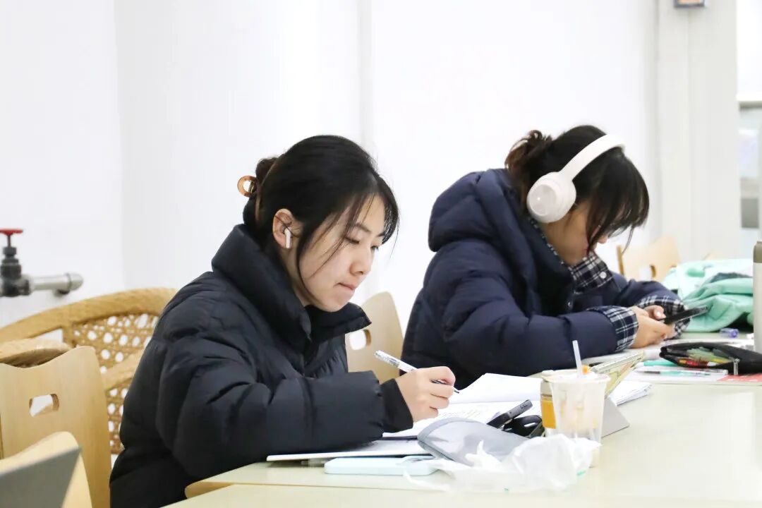 第一课开讲！西安培华学院的打开方式是这样的！