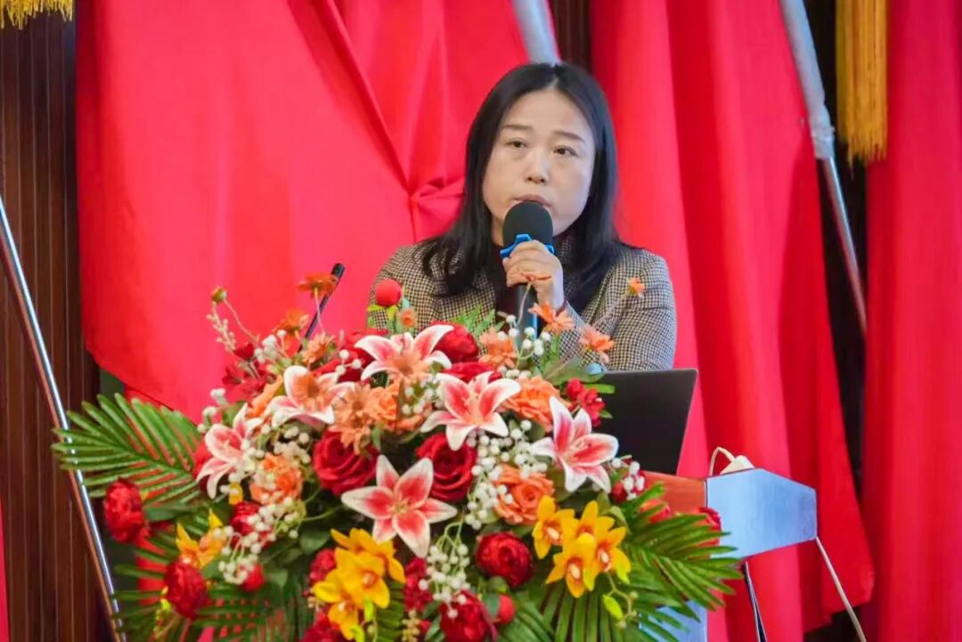 西安城市建设职业学院成功举办“铸魂育人守初心，AI赋能启新程”教师培训活动