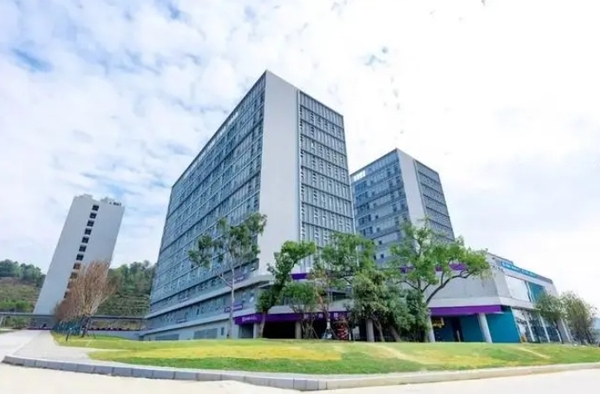 第一年招生迈入“开好局”，录取分数线超华南理工！这座大学火遍全网1.png