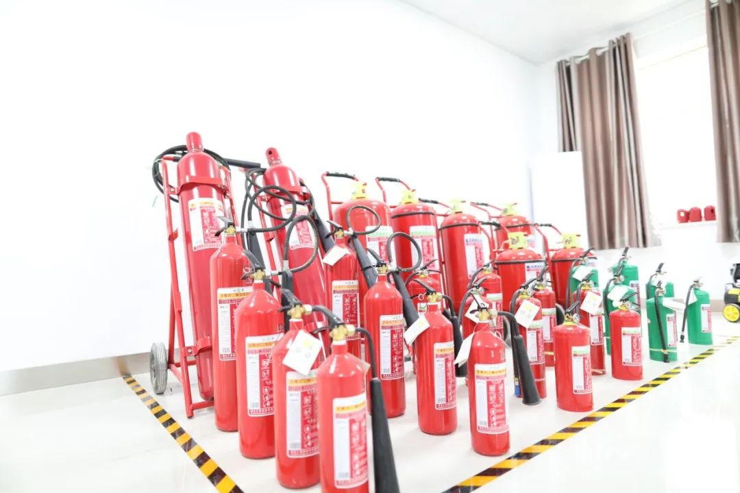 告别纸上谈兵！西安铁道技师学院实训室解锁你的职业通行密码