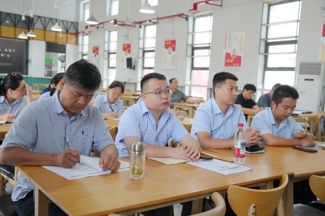 西安博雅艺术职业高中召开2026级教育教学工作启动会