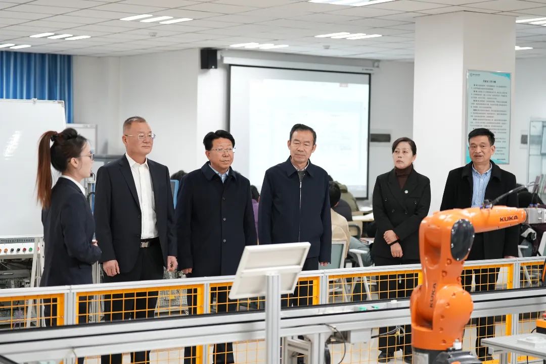 陕西省教育厅领导专家赴西安思源学院