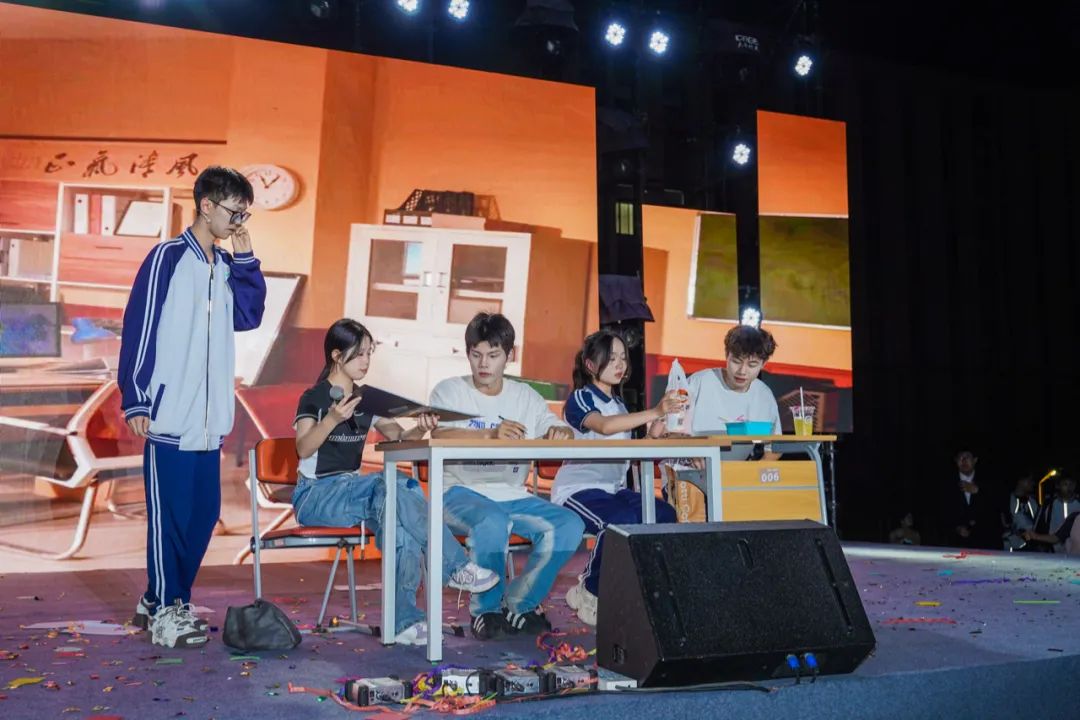 高燃！璀璨！西安现代综合职业高中2025届毕业晚会封神之夜！