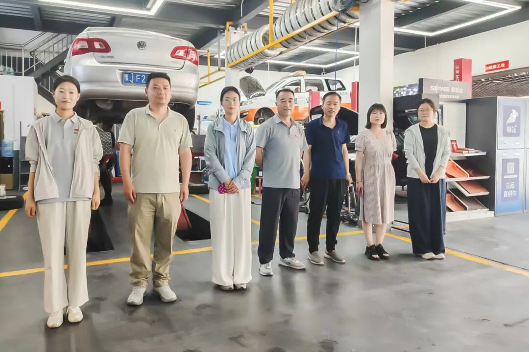 西安汽车职业大学教师躬身实践践行师者责任担当