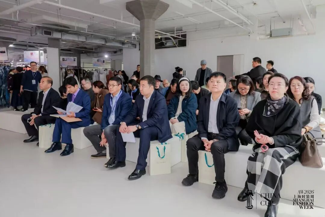 登沪亮相 时尚发声｜陕西服装工程学院专场闪耀2026中华杯时尚院校产教融合展