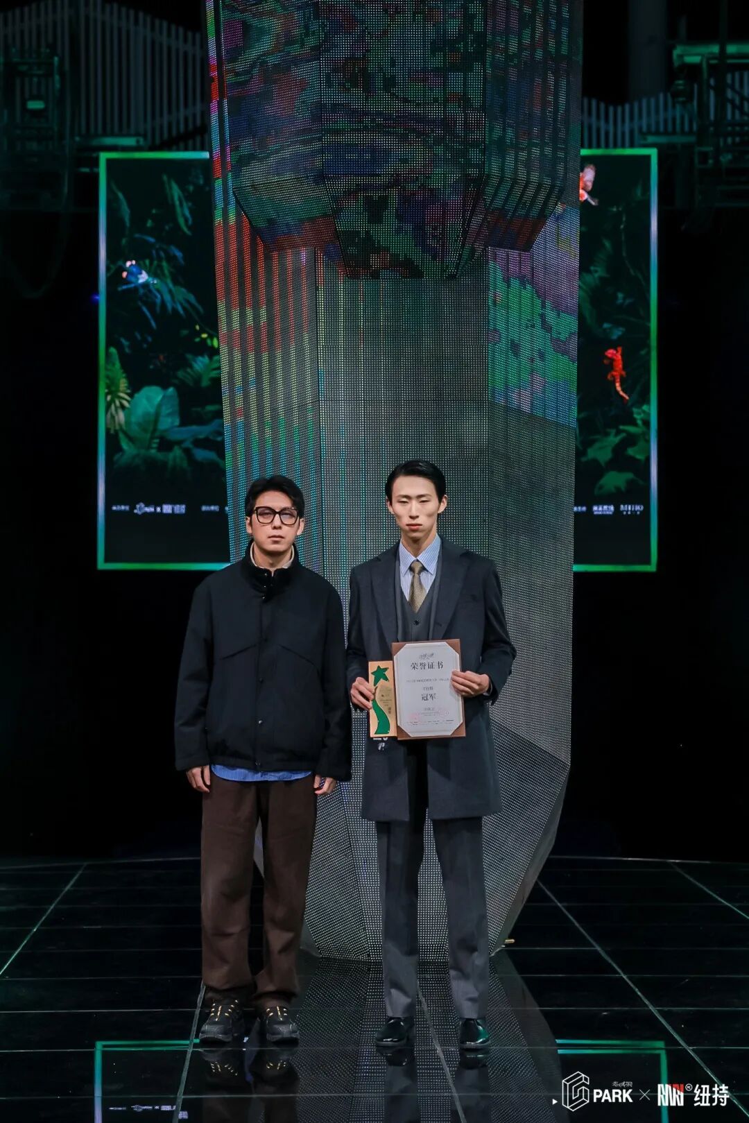 陕西服装工程学院学子获“扭持·寻绿之迹”模特大赛冠亚军及多项荣誉