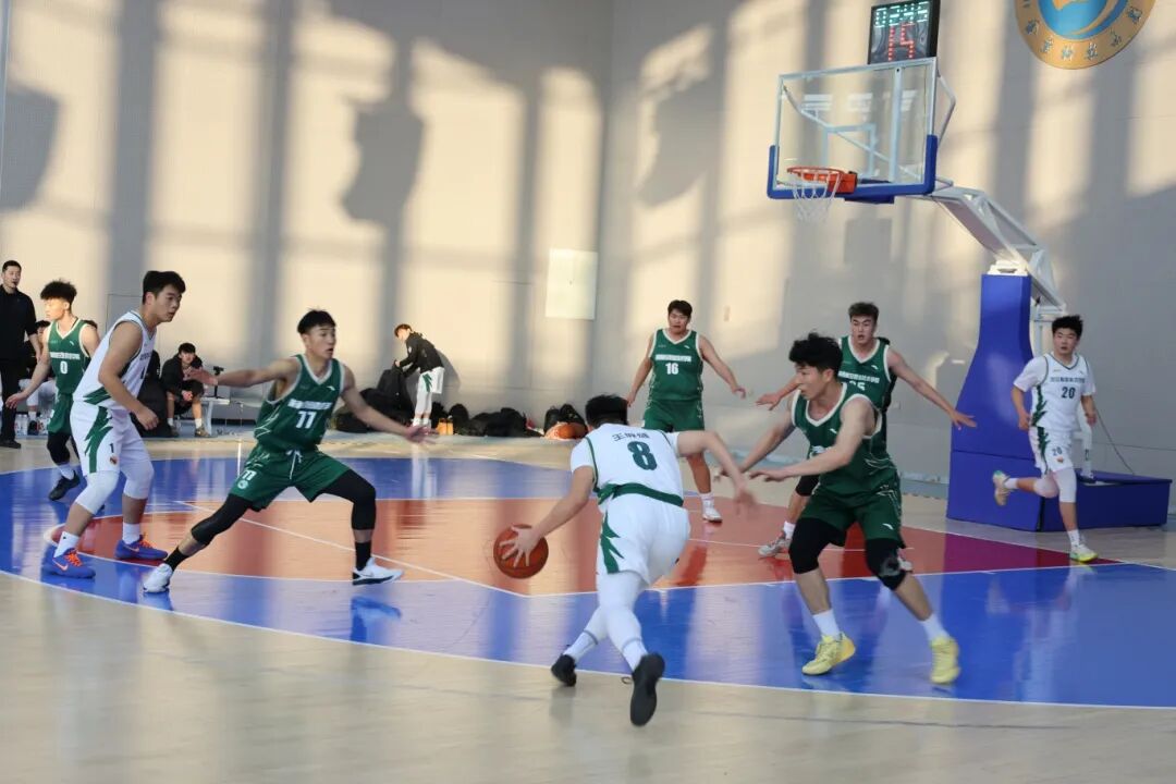 祝贺!西安高新科技职业学院男篮荣获陕西省大学生篮球联赛亚军