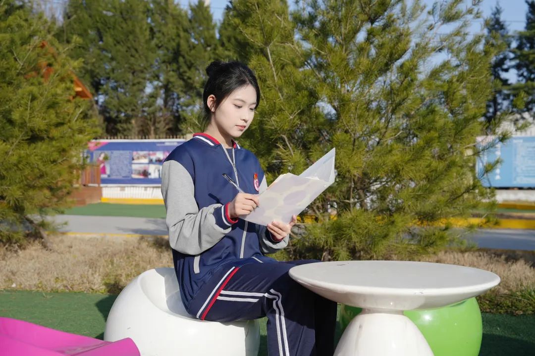 喜报！西安博雅艺术职业高中学子的高光时刻：国家奖学金背后的汗水与坚持