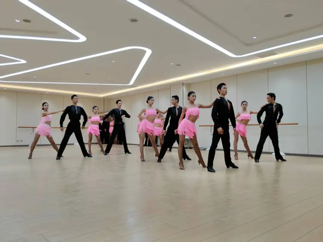 名师领航 筑梦东方｜西安东方职业高级中学师资队伍风采录