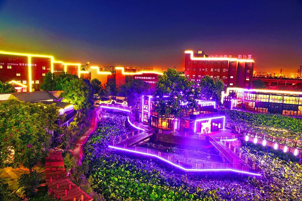 西安市物资技工学校